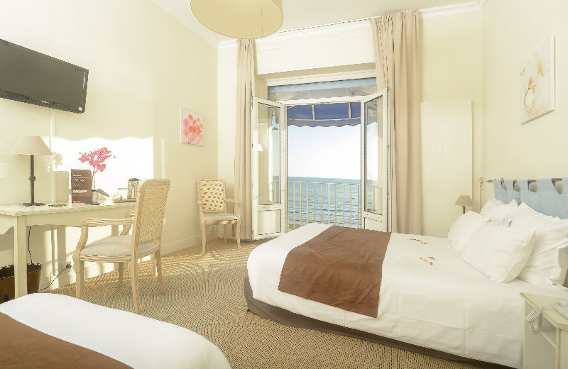 Cerise Royan - Le Grand Hotel De La Plage Eksteriør bilde